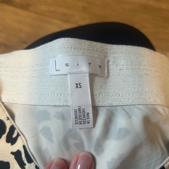 Leith XS leopard bias cut midi skirt - Picture 6 of 7